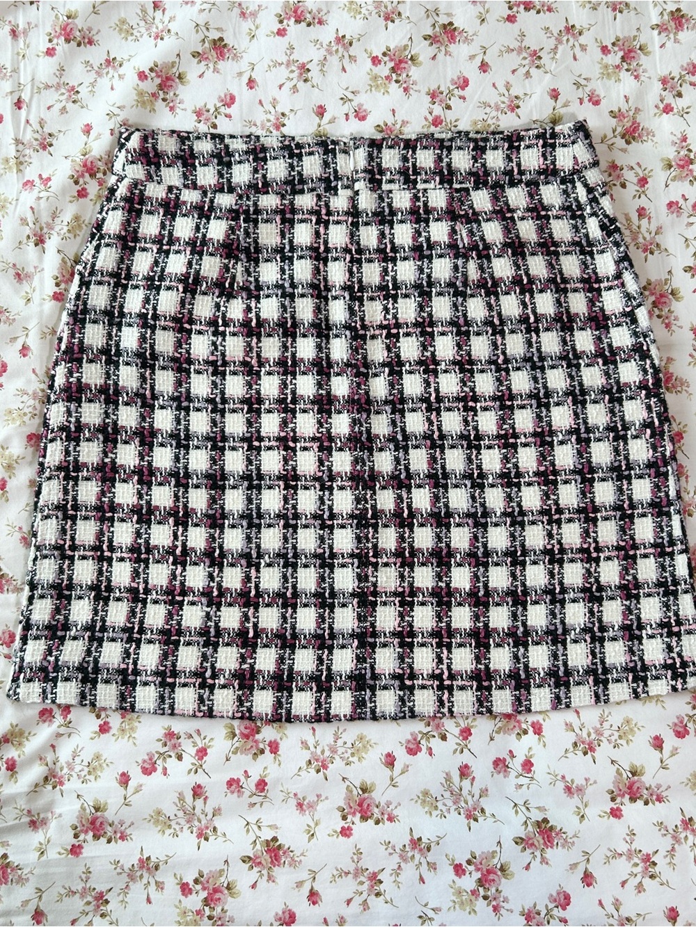 Maison d'Amélie pink tweed classic mini skirt 6 - Picture 3 of 7